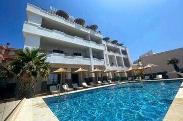 Boutique Hotel with Swimming Pool & Restaurant for Sale in Montenegro Ulcinj – Panoramic Sea & Old Town Views - 918 m²