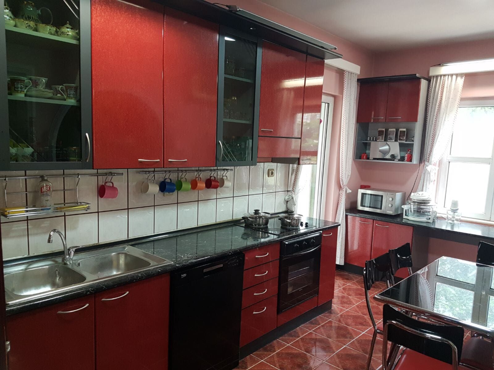 Villa for Sale in Podgorica, Gorica, Zagorič, 489 m² (Plot 750 m²)