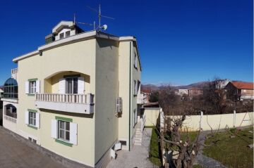 Villa for Sale in Podgorica, Gorica, Zagorič, 489 m² (Plot 750 m²)