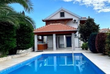 Villa / House For Sale in Montenegro – Budva – Blizikuce – 170 m2