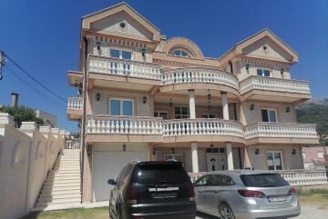 Apartment For Sale in Bar City, Bijeli - 450 m2