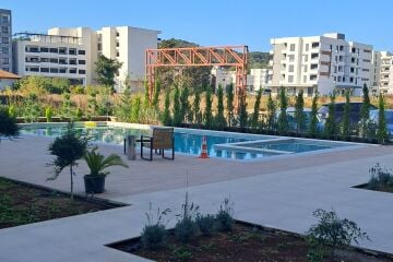 Apartment for Sale in Montenegro, Ulcinj, One Bedroom, 70 m², with Common Swimming Pool