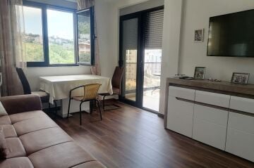 Studio Apartment for Sale in Dobra Voda, Bar, Montenegro – 29 m², Furnished, 100 m from the Sea